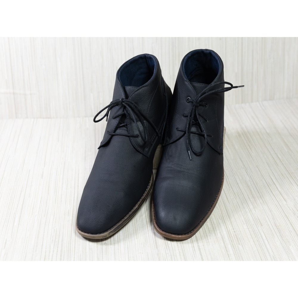 Freeman 1921 Henley men's chukka boots in black, size 14M.